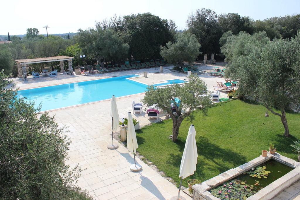Agriturismo Tenuta Sant'Antonio Cerfignano Dış mekan fotoğraf